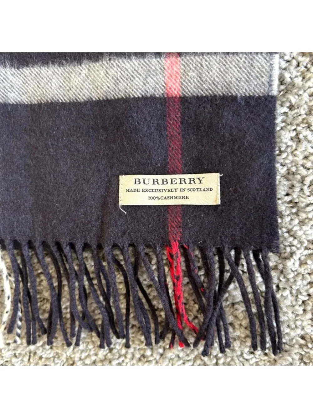 Burberry Black 100% Cashmere Checkered Scarf With Fringe Made In Scotland